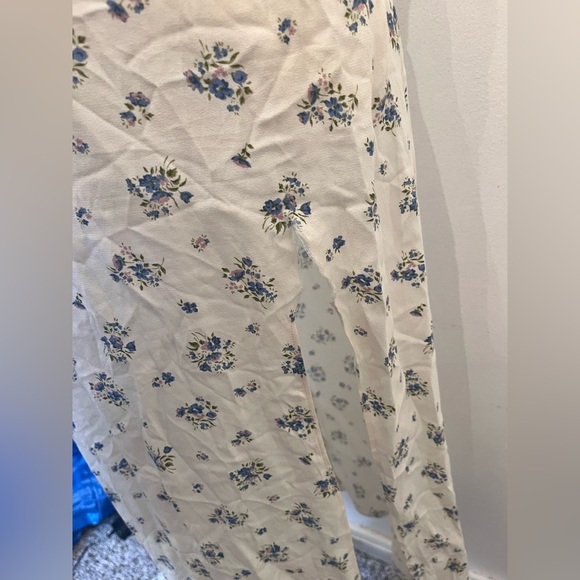 Reformation Crimini in Blaire Ivory Floral Slit Tank Slip Dress Size 6 - Picture 3 of 5